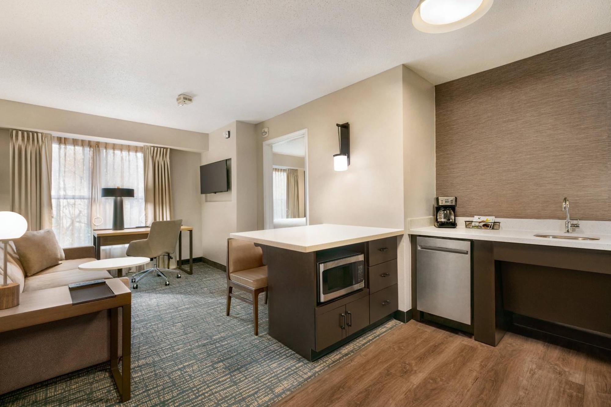 Residence Inn By Marriott West Springfield Εξωτερικό φωτογραφία