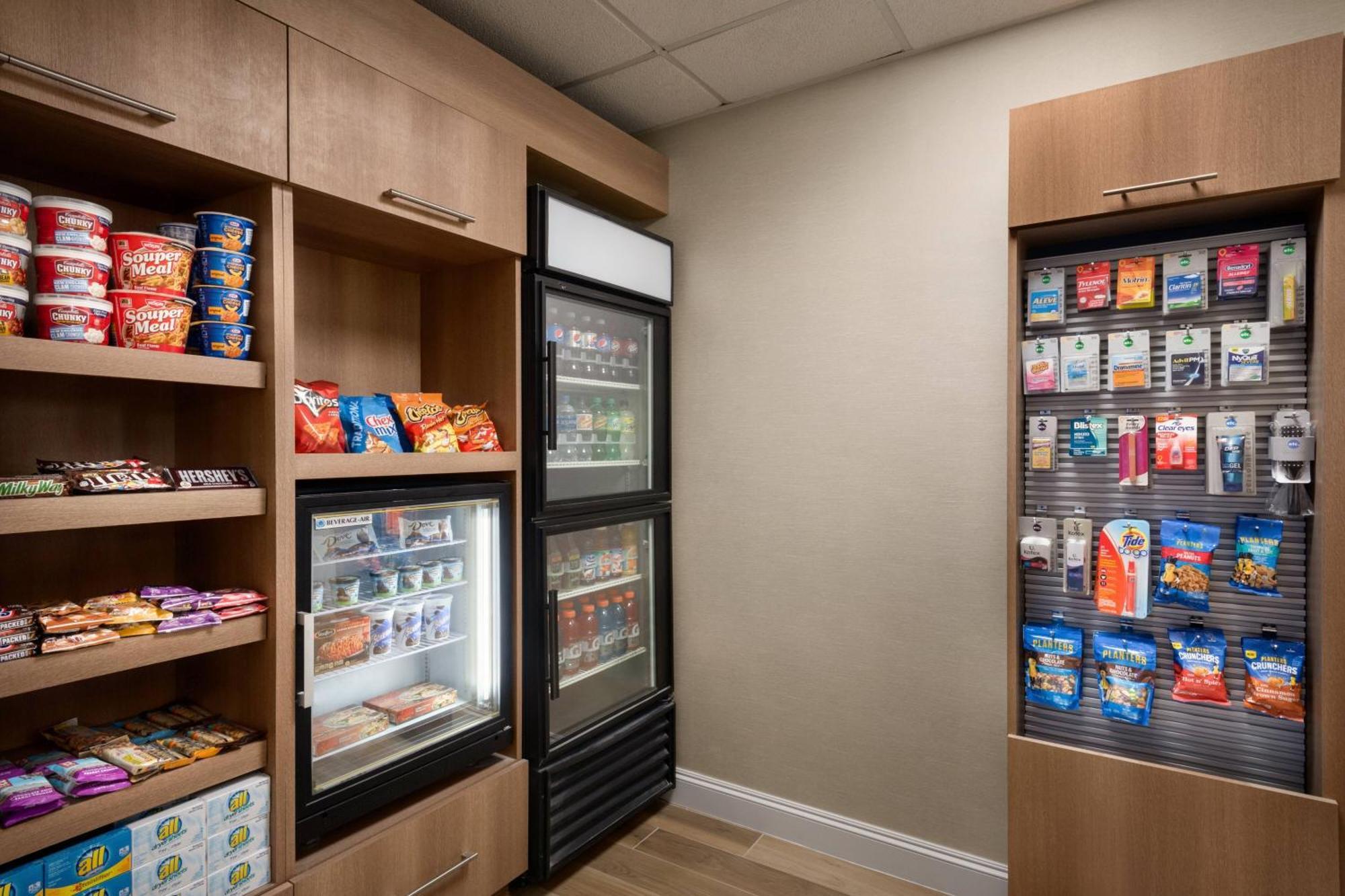 Residence Inn By Marriott West Springfield Εξωτερικό φωτογραφία