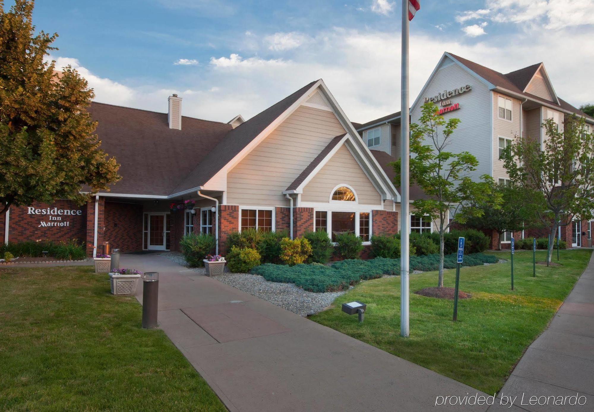 Residence Inn By Marriott West Springfield Εξωτερικό φωτογραφία
