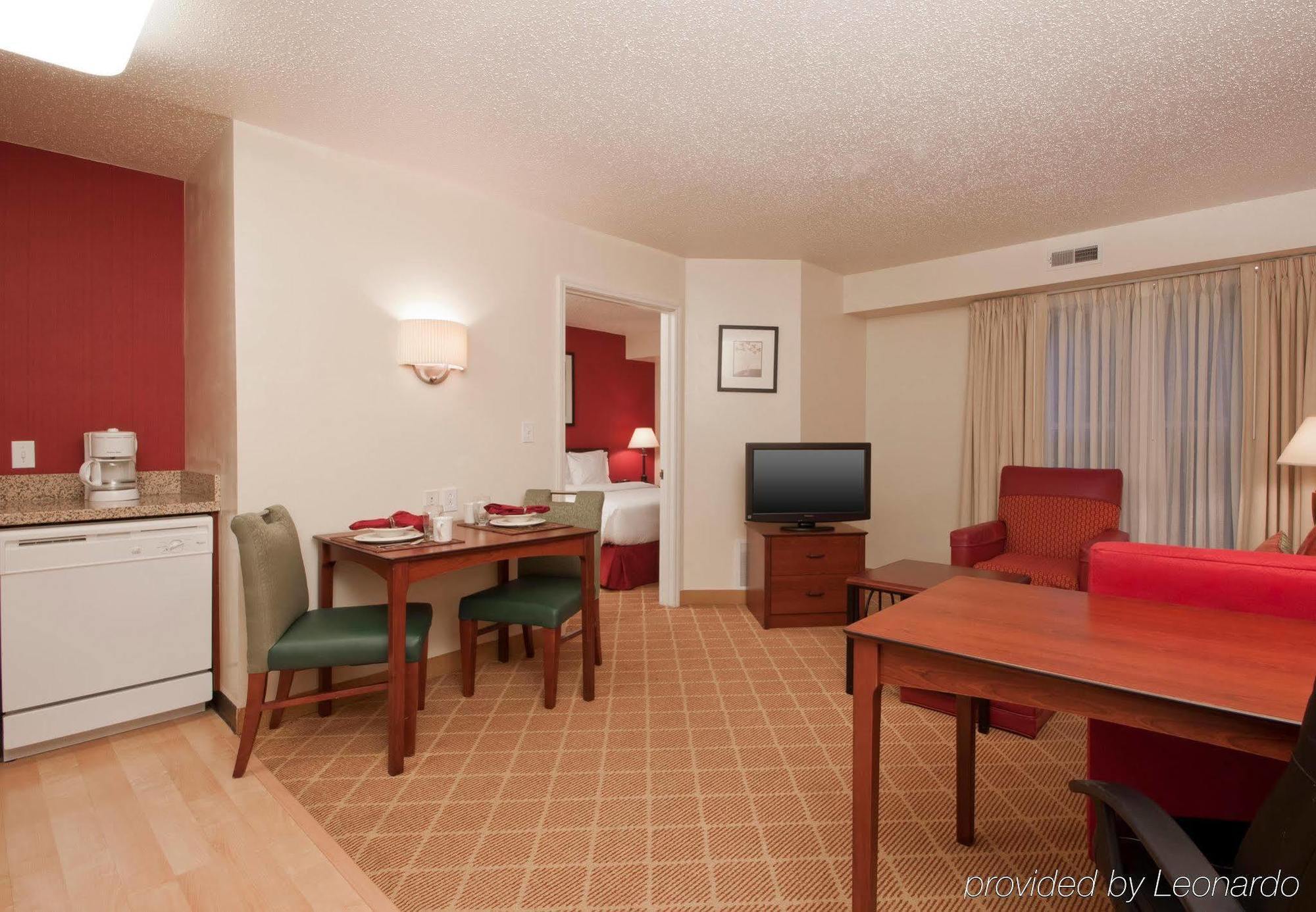 Residence Inn By Marriott West Springfield Εξωτερικό φωτογραφία