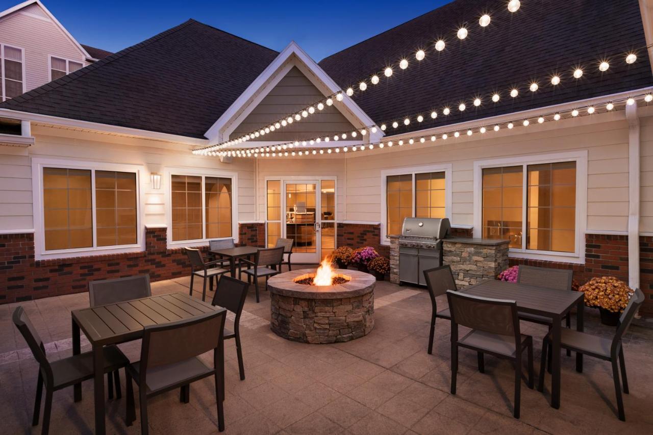 Residence Inn By Marriott West Springfield Εξωτερικό φωτογραφία